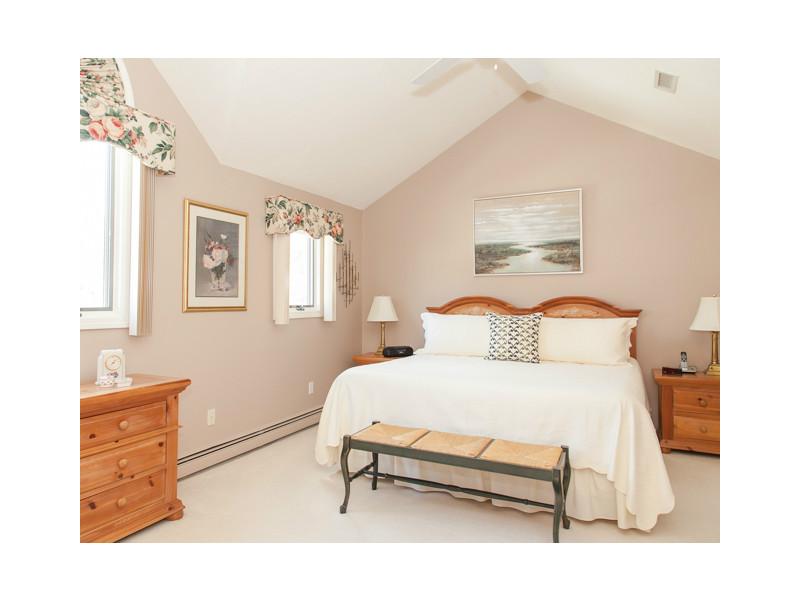 3 Birchtree Cir, Franklin, MA 02038 photo 18