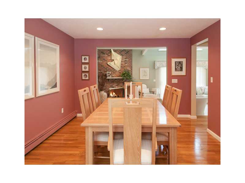 3 Birchtree Cir, Franklin, MA 02038 photo 7