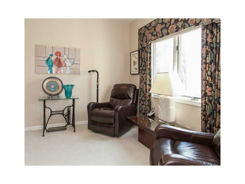 3 Birchtree Cir, Franklin, MA 02038 photo 12