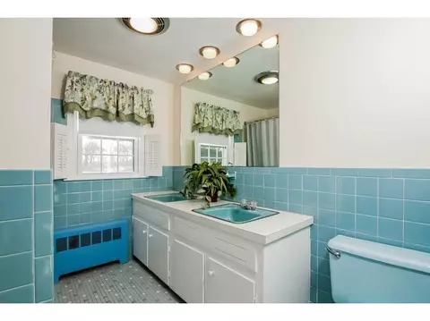 94 Hedgerow Dr, Warwick, RI 02886 photo 22