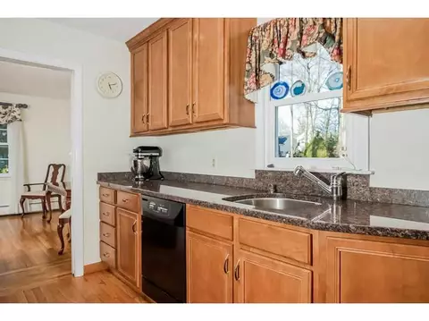 94 Hedgerow Dr, Warwick, RI 02886 photo 11