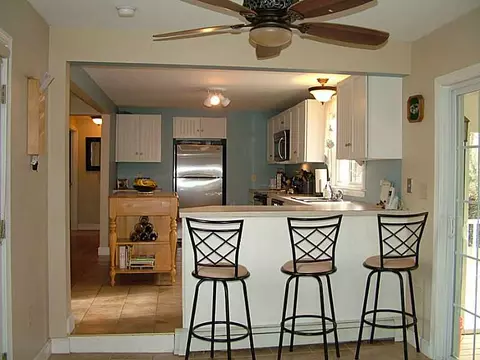 89 Kiwanee Rd, Warwick, RI 02888 photo 9