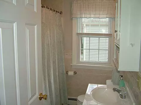 89 Kiwanee Rd, Warwick, RI 02888 photo 13