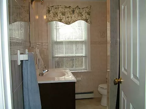 89 Kiwanee Rd, Warwick, RI 02888 photo 18