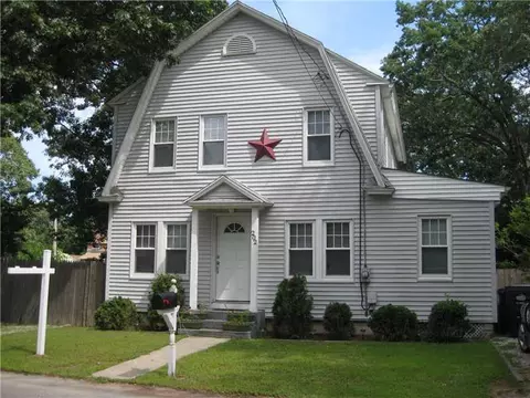 202 Canfield Ave, Warwick, RI 02889 photo 1