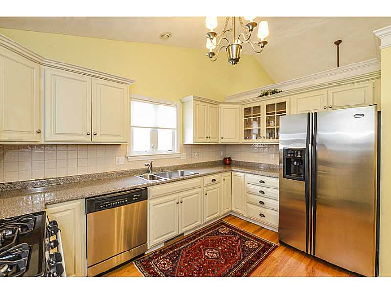 45 Carriage Dr, Warwick, RI 02886 photo 14