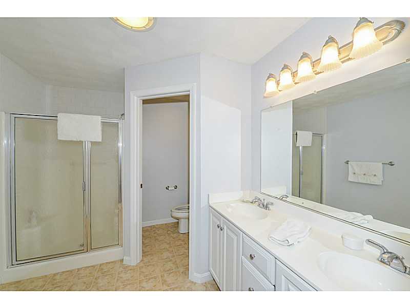 45 Carriage Dr, Warwick, RI 02886 photo 19