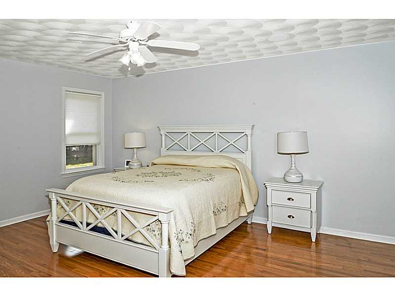45 Carriage Dr, Warwick, RI 02886 photo 18