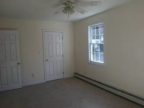 59 New St, Woonsocket, RI 02895 photo 7