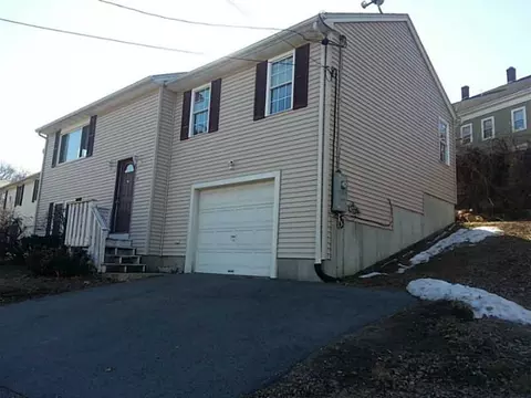 59 New St, Woonsocket, RI 02895 photo 1