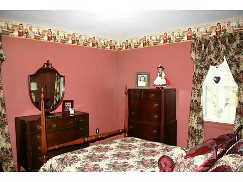 10 E Prospect St, Smithfield, RI 02917 photo 10