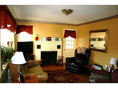 10 E Prospect St, Smithfield, RI 02917 photo 6
