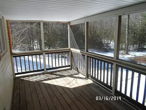 36 Spring Grove Rd, Glocester, RI 02814 photo 3