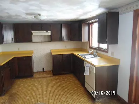 36 Spring Grove Rd, Glocester, RI 02814 photo 10