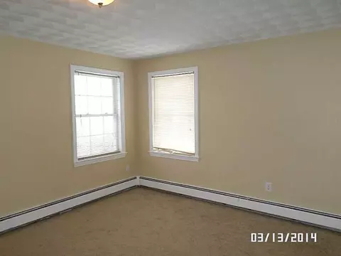 69 11th Ave, Woonsocket, RI 02895 photo 8