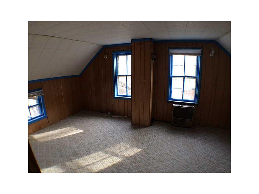 10 Guild Ave, Warwick, RI 02889 photo 9