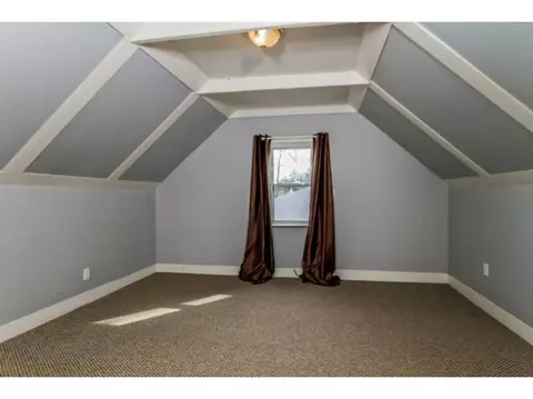 26 Darrow Dr, Warwick, RI 02886 photo 12