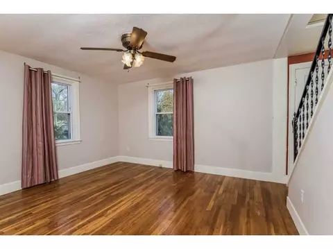 26 Darrow Dr, Warwick, RI 02886 photo 10