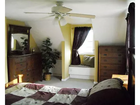 31 Edgewood Ave, Woonsocket, RI 02895 photo 13