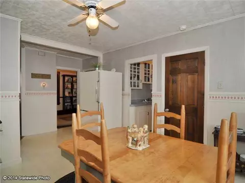 418 Coe St, Woonsocket, RI 02895 photo 6