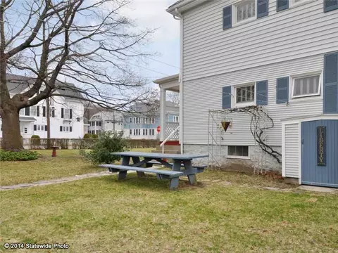 418 Coe St, Woonsocket, RI 02895 photo 10