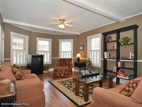 418 Coe St, Woonsocket, RI 02895 photo 2