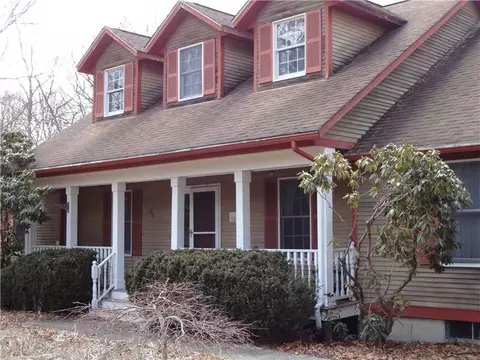 24 Kimberly Hope Ln, Exeter, RI 02822 photo 2