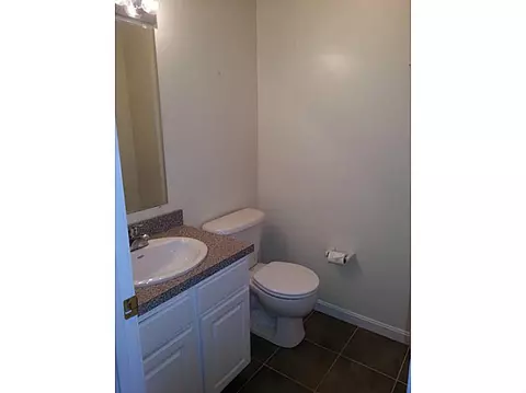 58 Langley St, Warwick, RI 02889 photo 20
