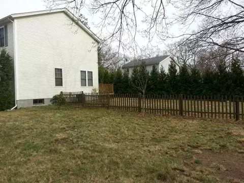 58 Langley St, Warwick, RI 02889 photo 4