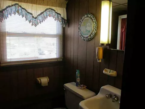 164 Dana St, Woonsocket, RI 02895 photo 24