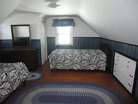 100 Uphill Ave, Warwick, RI 02886 photo 13