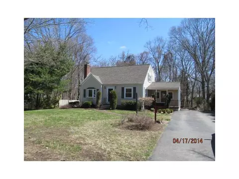 1 Ormand Dr, Barrington, RI 02806 photo 1