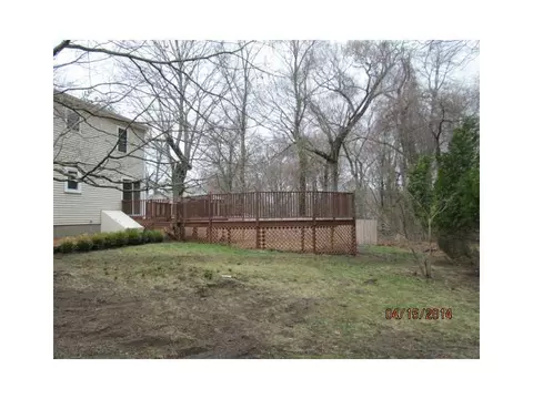 1 Ormand Dr, Barrington, RI 02806 photo 3