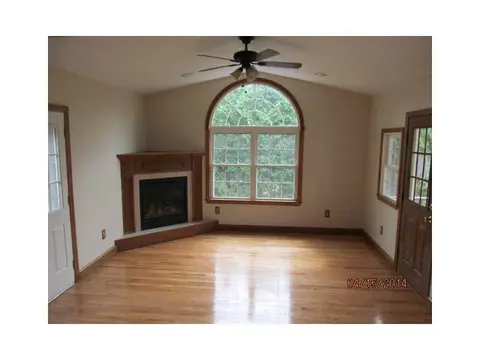 1 Ormand Dr, Barrington, RI 02806 photo 7