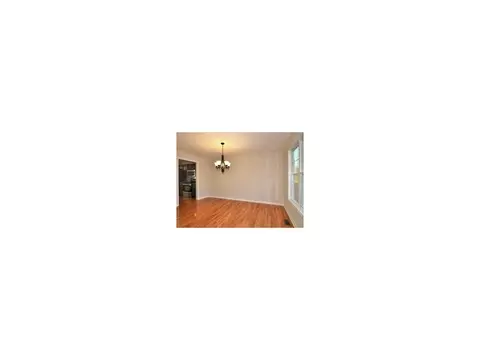 25 Coastwind Dr, Westerly, RI 02891 photo 3