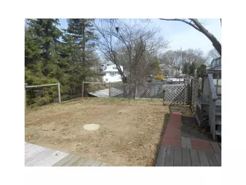 19 Preston Dr, Warwick, RI 02886 photo 5