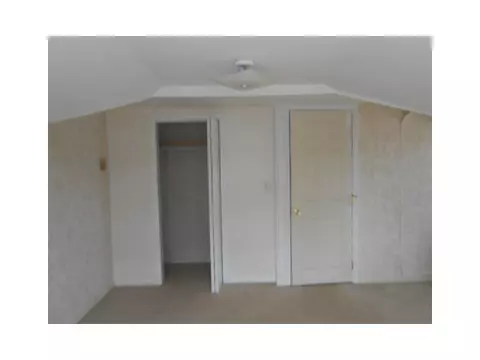19 Preston Dr, Warwick, RI 02886 photo 17