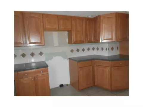 19 Preston Dr, Warwick, RI 02886 photo 9