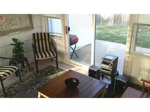 2 Lantern Ln, East Providence, RI 02915 photo 14