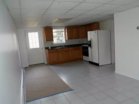 4 Myrtle Ave, Westerly, RI 02891 photo 11
