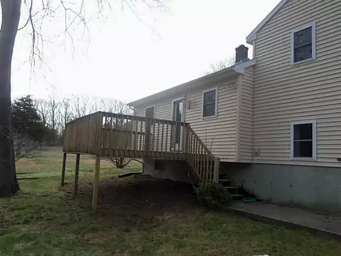 4 Myrtle Ave, Westerly, RI 02891 photo 3