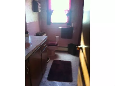 1 Friendly Dr, Warwick, RI 02888 photo 13
