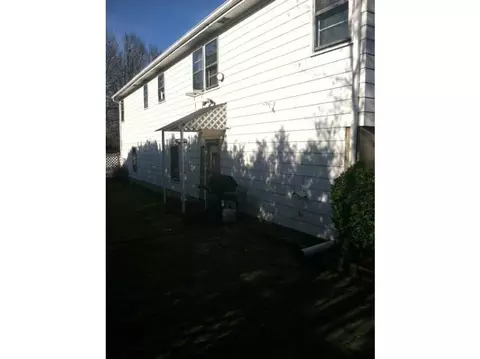 1 Friendly Dr, Warwick, RI 02888 photo 3