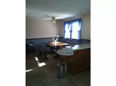 1 Friendly Dr, Warwick, RI 02888 photo 5