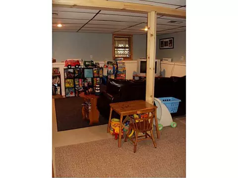 55 Sophia Dr, Warwick, RI 02886 photo 13