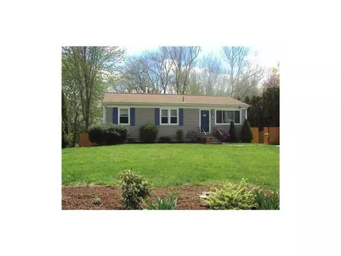 55 Sophia Dr, Warwick, RI 02886 photo 1
