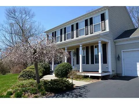 208 Castle Rocks Rd, Warwick, RI 02886 photo 2