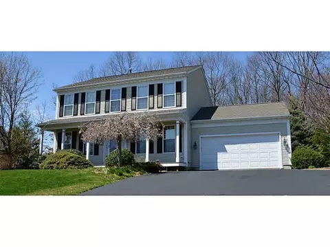 208 Castle Rocks Rd, Warwick, RI 02886 photo 1