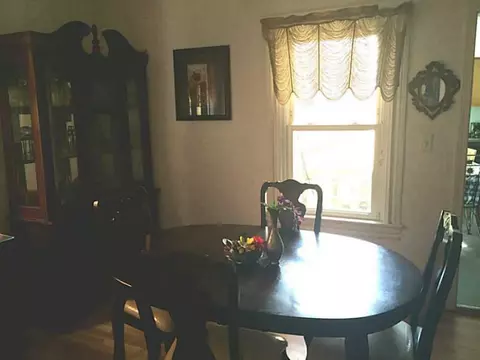 62 Cato St, Woonsocket, RI 02895 photo 4