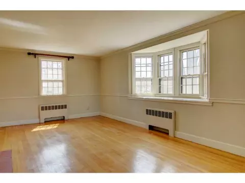 489 Squantum Dr, Warwick, RI 02888 photo 12